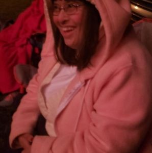 Meet your Posher, Suzanne